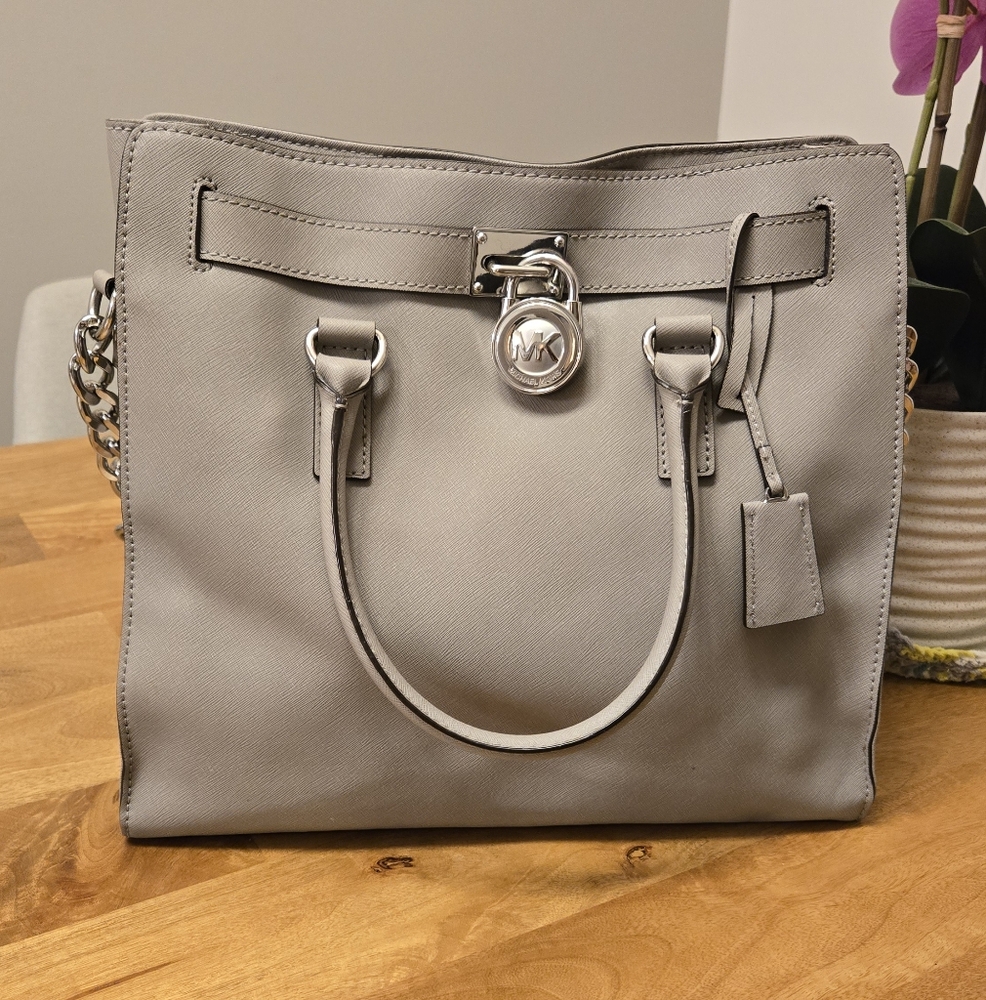 Michael Kors large Hamilton handbag, grey saffiano leather